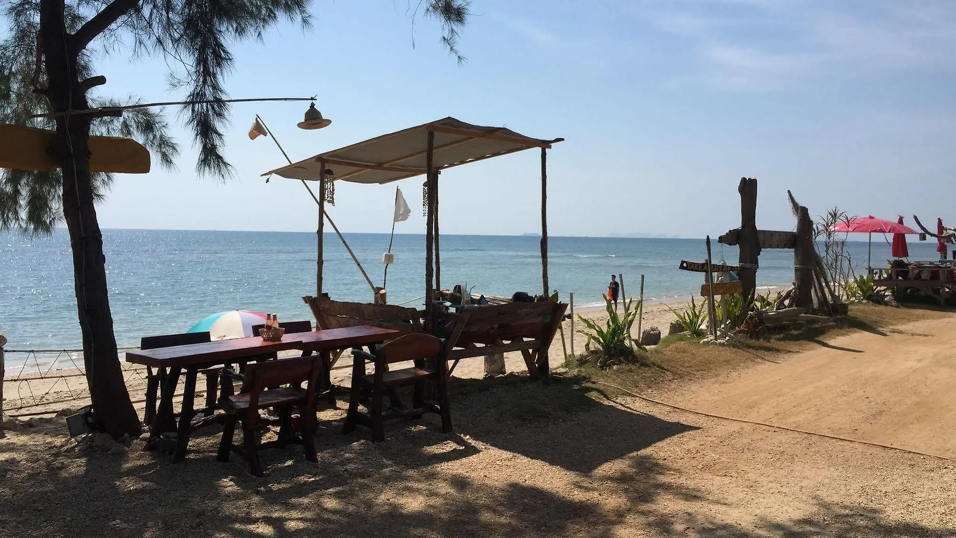 Lanta Wild Beach Resort Ko Lanta 2*,  Thaïlande